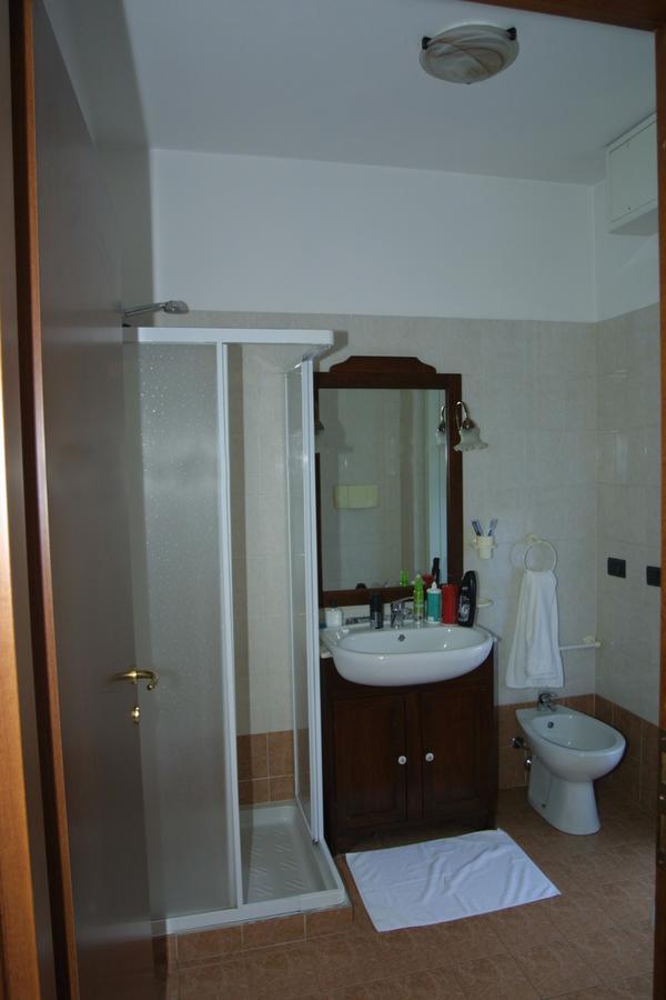 Borromeo Residenze Service S.A.S Peschiera Borromeo Dış mekan fotoğraf